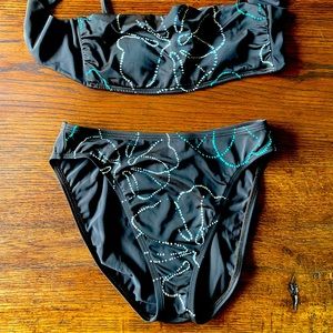 Bandeau Bikini by Kechika